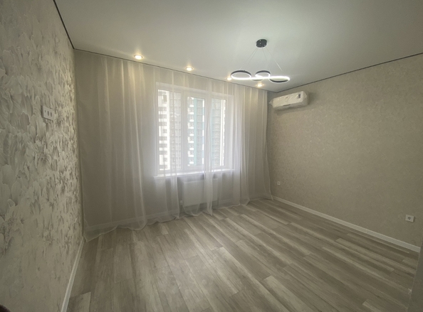 
  Продается 1-комн. квартира, 41 м², Еременко ул, д. 112/1
. Фото 2.