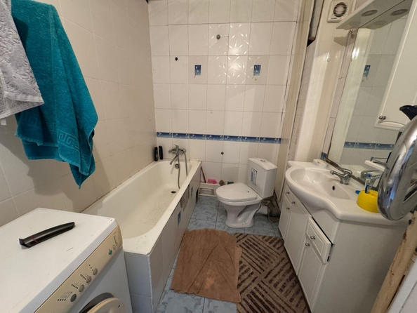 
  Продается 2-комн. квартира, 64 м², Зорге ул, д. 50
. Фото 14.