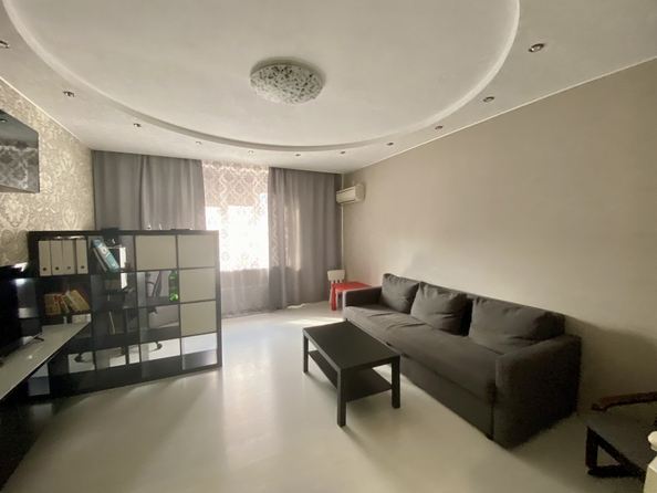 
  Продается 2-комн. квартира, 56 м², Суздальский пер, д. 19
. Фото 1.