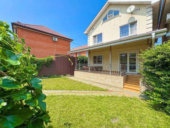 
  Продается дом, 240 м², Ростов-на-Дону
. Фото 2.