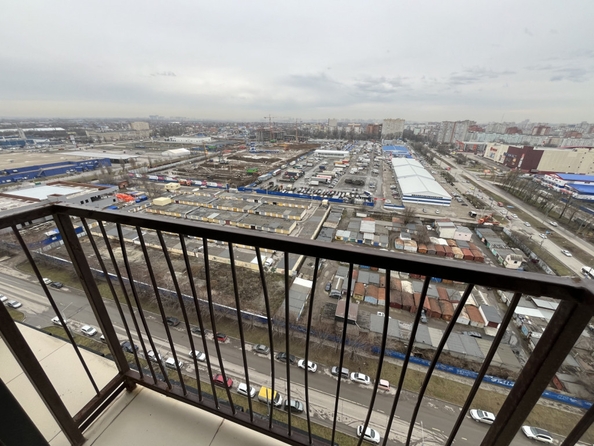 
  Продается 2-комн. квартира, 60 м², Гарнизонный пер, д. 1А
. Фото 10.