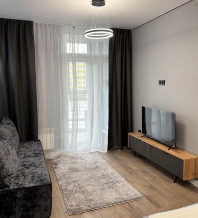 
  Продается 1-комн. квартира, 35 м², 40-летия Победы пр-кт, д. 111
. Фото 3.