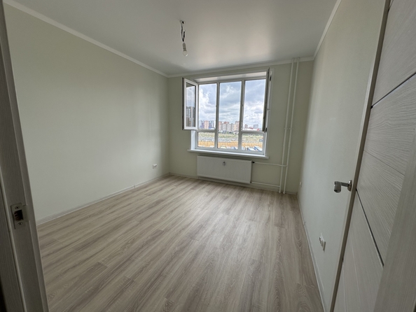 
  Сдается 2-комн. квартира, 40 м², Ткачева ул, д. 9
. Фото 2.