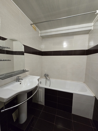 
  Продается 1-комн. квартира, 45 м², Мильчакова ул, д. 45
. Фото 5.