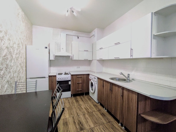 
  Продается 1-комн. квартира, 47 м², Крупской ул, д. 82/4
. Фото 4.