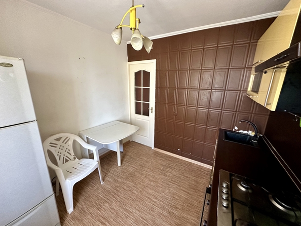 
  Продается 2-комн. квартира, 50.3 м², Жмайлова ул, д. 29
. Фото 2.