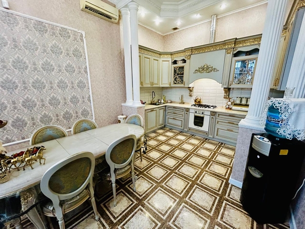
  Продается дом, 200 м², Ростов-на-Дону
. Фото 1.
