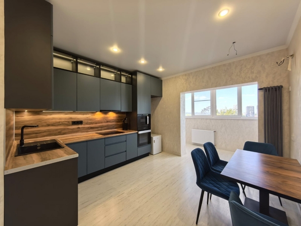
  Продается 2-комн. квартира, 66.6 м², Мечникова ул, д. 41
. Фото 2.