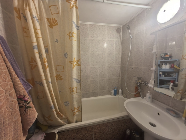 
  Продается 3-комн. квартира, 65 м², Жмайлова ул, д. 23/1
. Фото 26.