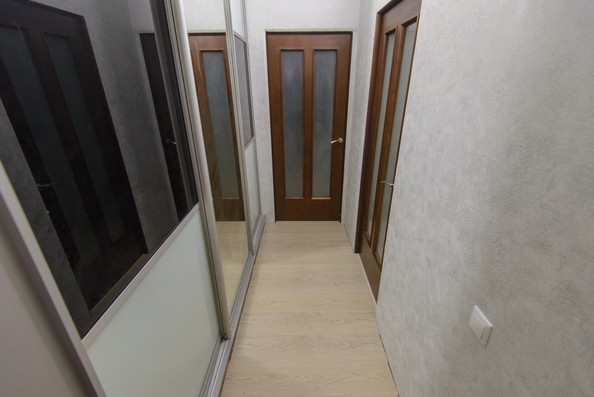 
  Продается 3-комн. квартира, 74 м², Вятская ул, д. 75/2
. Фото 12.