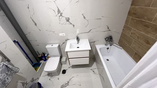 
  Продается 1-комн. квартира, 40 м², Подвойского ул, д. 41
. Фото 15.
