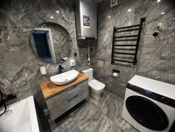 
  Продается 2-комн. квартира, 65.6 м², 2-я Краснодарская ул, д. 169б
. Фото 9.