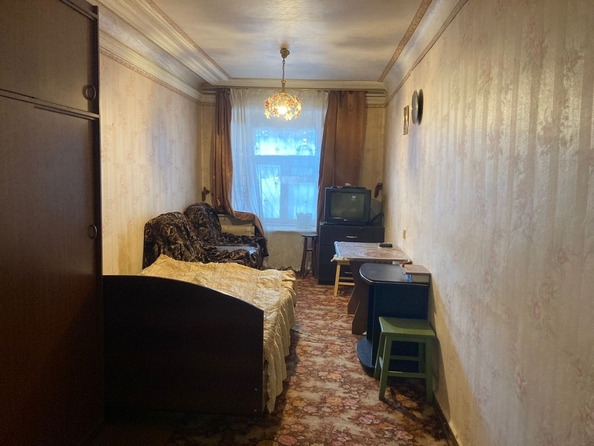 
  Продается 2-комн. квартира, 42.7 м², 8-я линия ул, д. 7
. Фото 5.