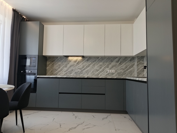
  Продается 3-комн. квартира, 82 м², 26-я линия ул, д. 35/1
. Фото 29.