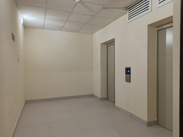
  Продается 3-комн. квартира, 82 м², 26-я линия ул, д. 35/1
. Фото 41.