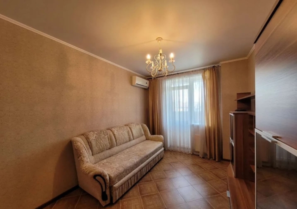 
  Продается 1-комн. квартира, 35 м², Салютина пер, д. 2
. Фото 2.