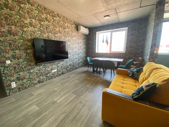 
  Продается 3-комн. квартира, 75 м², Шаповалова ул, д. 1Ес1
. Фото 2.