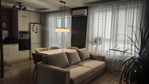 
  Продается 2-комн. квартира, 64.5 м², Чаленко пер, д. 17/1
. Фото 1.