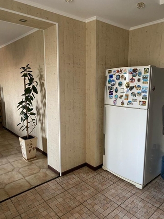 
  Продается 3-комн. квартира, 92.7 м², Павленко ул, д. 40
. Фото 6.