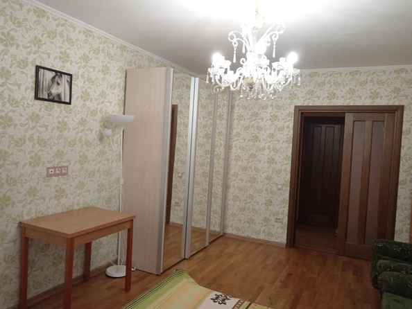 
  Продается 2-комн. квартира, 56 м², Вересаева ул, д. 103/2
. Фото 12.