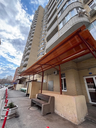 
  Продается 1-комн. квартира, 51 м², Добровольского ул, д. 2
. Фото 6.