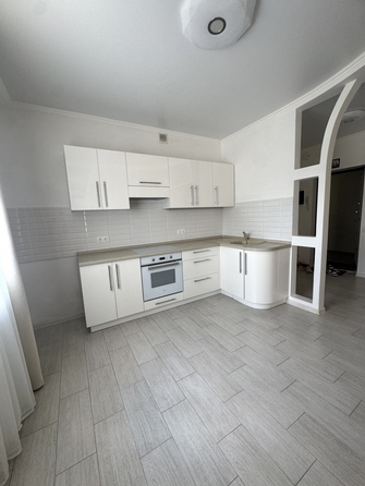 
  Продается 1-комн. квартира, 40 м², 2-я Володарского ул, д. 166
. Фото 3.