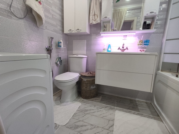 
  Продается 2-комн. квартира, 52 м², Соколова пр-кт, д. 92
. Фото 11.