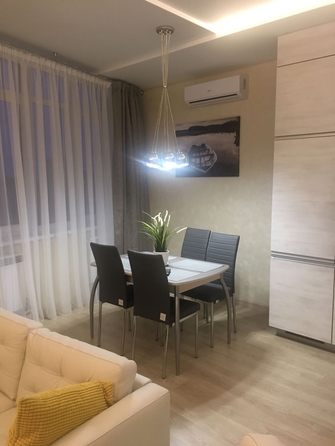 
  Продается 2-комн. квартира, 50 м², Варфоломеева ул
. Фото 4.