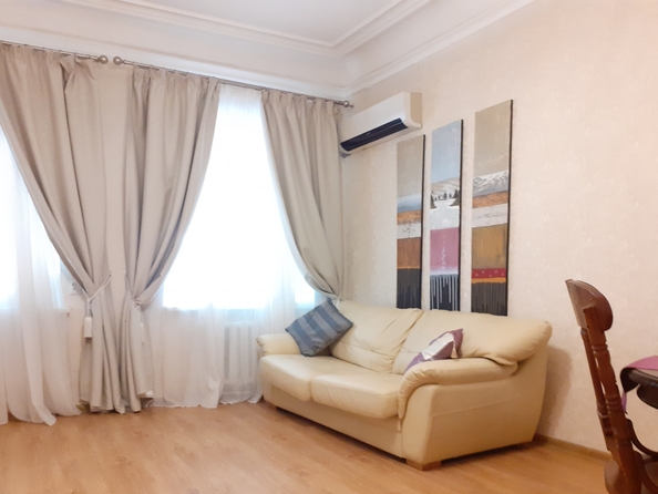 
  Продается 2-комн. квартира, 40.2 м², Островского пер, д. 7
. Фото 3.