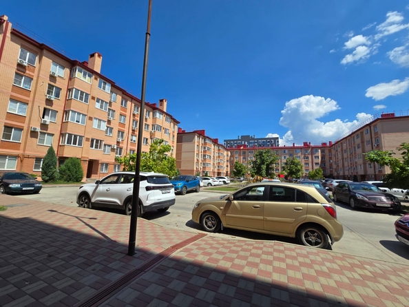 
  Продается 3-комн. квартира, 68 м², Ушинского ул, д. 53
. Фото 24.
