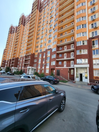 
  Продается 3-комн. квартира, 75 м², Ткачева ул, д. 22
. Фото 1.