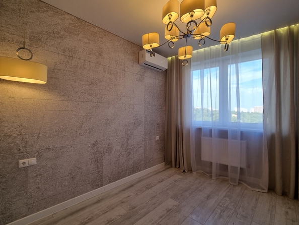 
  Продается 3-комн. квартира, 51 м², Береговая ул, д. 73
. Фото 1.
