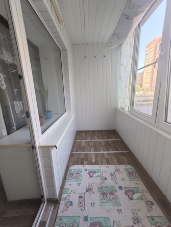
  Продается 1-комн. квартира, 40 м², Малиновского ул, д. 72
. Фото 13.