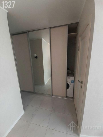 
  Продается 1-комн. квартира, 38 м², Доломановский пер, д. 19
. Фото 1.