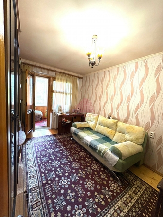 
  Продается 3-комн. квартира, 65 м², 40-летия Победы пр-кт, д. 95/7
. Фото 1.
