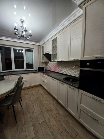 
  Продается 2-комн. квартира, 56 м², Жмайлова ул, д. 4Е
. Фото 5.