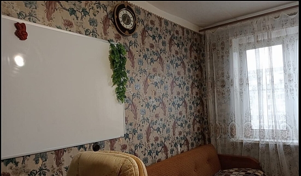
  Продается 3-комн. квартира, 61 м², Комарова б-р, д. 8
. Фото 2.