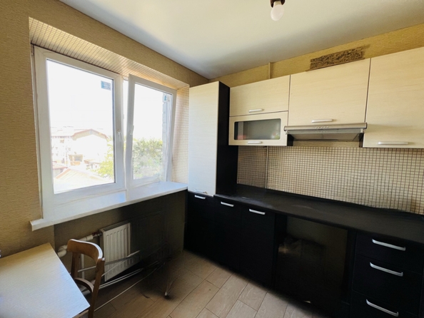 
  Продается 1-комн. квартира, 39 м², Димитрова ул, д. 82
. Фото 2.