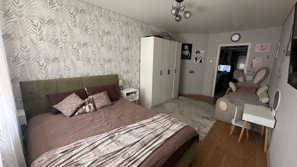 
  Продается 1-комн. квартира, 41 м², Королева пр-кт, д. 4/4
. Фото 1.