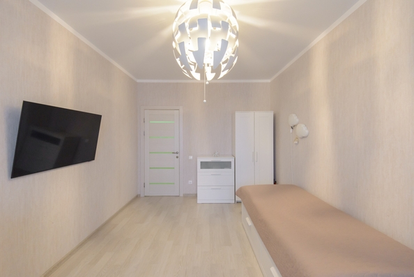 
  Продается 2-комн. квартира, 55 м², Солженицына пр-кт, д. 21
. Фото 8.