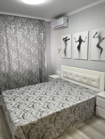 
  Продается 2-комн. квартира, 56 м², Тружеников ул, д. 80
. Фото 2.