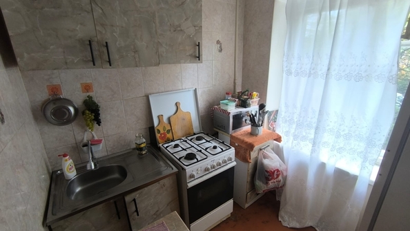 
  Продается 2-комн. квартира, 39.9 м², Ярослава Галана ул, д. 15
. Фото 8.