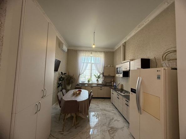 
  Продается дом, 200 м², Ростов-на-Дону
. Фото 8.