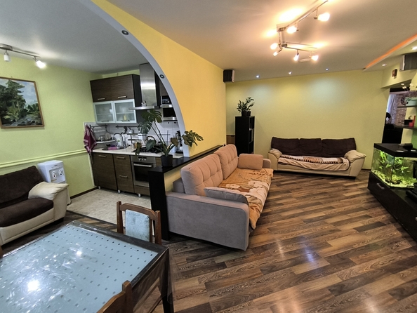 
  Продается 3-комн. квартира, 66.7 м², Таганрогская ул, д. 122/2
. Фото 2.