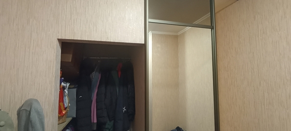 
  Продается 1-комн. квартира, 49.3 м², Комарова б-р, д. 28
. Фото 8.