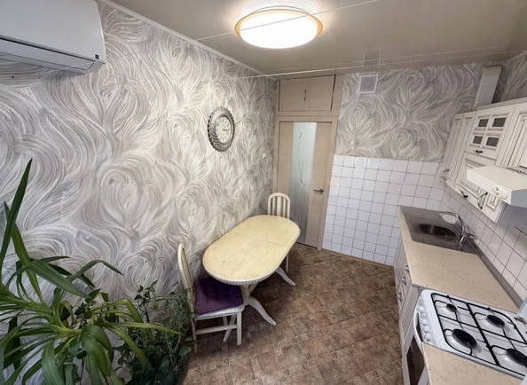 
  Продается 3-комн. квартира, 65 м², Зорге ул, д. 27/6
. Фото 2.