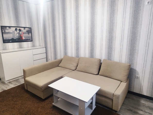 
  Продается 1-комн. квартира, 33 м², 40-летия Победы пр-кт, д. 111/2
. Фото 2.