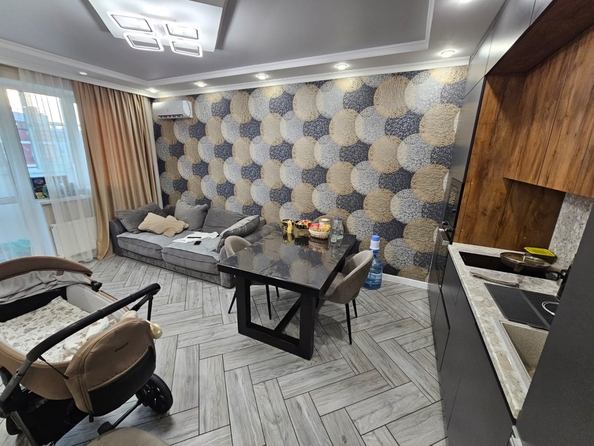 
  Продается 3-комн. квартира, 55 м², Чаленко пер, д. 7/2
. Фото 1.