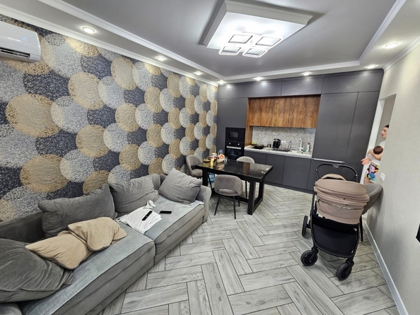 
  Продается 3-комн. квартира, 55 м², Чаленко пер, д. 7/2
. Фото 2.