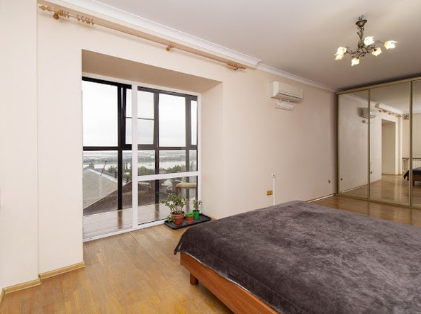 
  Продается 2-комн. квартира, 78.5 м², Крепостной пер, д. 43/98
. Фото 11.